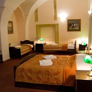 Familie Kamer met een King Size Bed